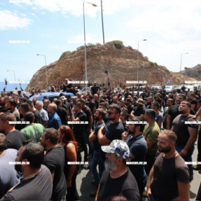 ΔΙΑΜΑΡΤΥΡΙΑ ΚΤΗΝΟΤΡΟΦΩΝ ΑΓΡΟΤΩΝ ΣΤΗΝ ΓΕΦΥΡΑ ΠΑΛΑΙΟΚΑΣΤΡΟΥ