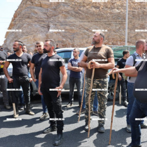 ΔΙΑΜΑΡΤΥΡΙΑ ΚΤΗΝΟΤΡΟΦΩΝ ΑΓΡΟΤΩΝ ΣΤΗΝ ΓΕΦΥΡΑ ΠΑΛΑΙΟΚΑΣΤΡΟΥ