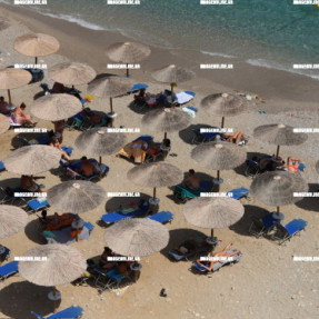 ΜΠΑΝΙΟ ΣΤΟ ΠΑΛΑΙΟΚΑΣΤΡΟ
