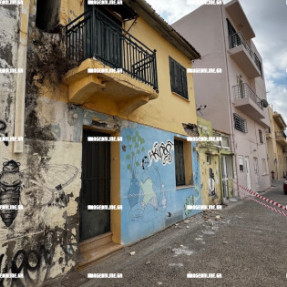 ΠΤΩΣΗ ΧΑΛΑΣΜΑΤΩΝ ΣΤΗΝ ΟΔΟ ΓΙΑΝΝΙΚΟΥ