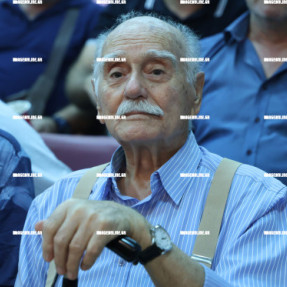 ΠΑΡΟΥΣΙΑΣΗ ΤΟΥ ΚΥΒΕΡΝΗΤΙΚΟΥ ΠΡΟΓΡΑΜΜΑΤΟΣ ΤΟΥ ΠΑΣΟΚ