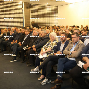 ΗΜΕΡΙΔΑ ΓΙΑ ΤΟ ΕΛΑΙΟΛΑΔΟ ΑΠΟ ΤΗΝ ΠΕΡΙΦΕΡΕΙΑ