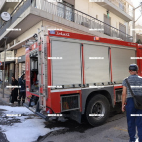 ΦΩΤΙΑ ΣΕ ΠΟΛΥΚΑΤΟΙΚΙΑ ΣΤΟ ΚΕΝΤΡΟ