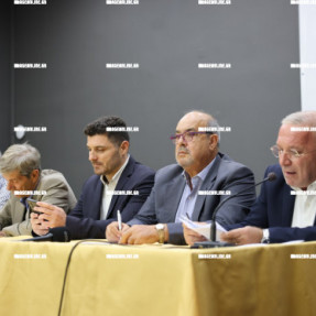 ΠΑΡΟΥΣΙΑΣΗ ΒΙΒΛΙΟΥ ΜΕ ΘΕΜΑ «ІΣΤΟΡΗΣΗ 50 ΧΡΟΝΩΝ ΠΑΣΟΚ ΣΥΡΙΖΑ»