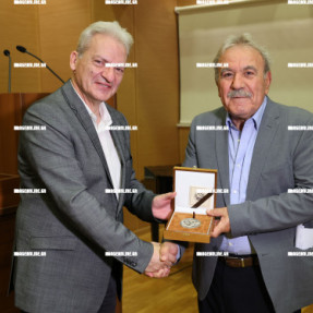 "Βραβείο Ηθικής Τάξεως" απο τον Δημο Ηρακλειου στην Μαρία Λυριτζάκη