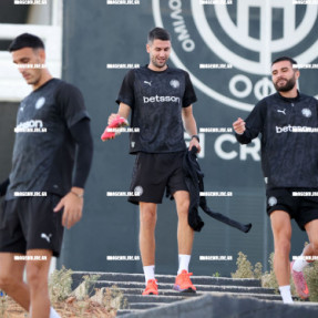 ΠΡΩΤΗ ΠΡΟΠΟΝΗΣΗ ΚΟΝΤΗ ΣΤΟΝ ΟΦΗ