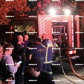 ΦΩΤΙΑ ΜΕ ΔΥΟ ΝΕΚΡΟΥΣ ΣΤΟ ΜΑΣΤΑΜΠΑ