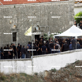 ΚΗΔΕΊΑ ΦΑΝΟΥΡΗ ΚΑΡΓΑΚΗ ΣΤΑ ΒΟΡΙΖΙΑ