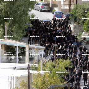 ΚΗΔΕΊΑ ΦΑΝΟΥΡΗ ΚΑΡΓΑΚΗ ΣΤΑ ΒΟΡΙΖΙΑ