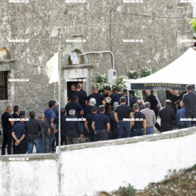 ΚΗΔΕΊΑ ΦΑΝΟΥΡΗ ΚΑΡΓΑΚΗ ΣΤΑ ΒΟΡΙΖΙΑ