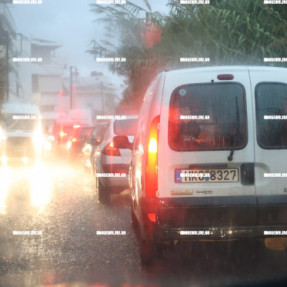 ΒΡΟΧΗ - ΚΑΤΑΙΓΙΔΕΣ