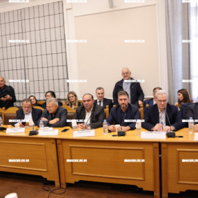 ΣΥΣΚΕΨΗ ΜΕ ΤΟΝ ΝΙΚΟ ΑΝΔΡΟΥΛΑΚΗ ΣΤΗΝ ΠΕΡΙΦΕΡΕΙΑ ΜΕ ΦΟΡΕΙΣ