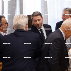 ΣΥΣΚΕΨΗ ΜΕ ΤΟΝ ΝΙΚΟ ΑΝΔΡΟΥΛΑΚΗ ΣΤΗΝ ΠΕΡΙΦΕΡΕΙΑ ΜΕ ΦΟΡΕΙΣ