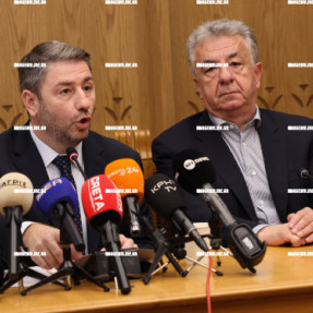 ΣΥΣΚΕΨΗ ΜΕ ΤΟΝ ΝΙΚΟ ΑΝΔΡΟΥΛΑΚΗ ΣΤΗΝ ΠΕΡΙΦΕΡΕΙΑ ΜΕ ΦΟΡΕΙΣ