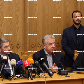 ΣΥΣΚΕΨΗ ΜΕ ΤΟΝ ΝΙΚΟ ΑΝΔΡΟΥΛΑΚΗ ΣΤΗΝ ΠΕΡΙΦΕΡΕΙΑ ΜΕ ΦΟΡΕΙΣ