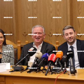 ΣΥΣΚΕΨΗ ΜΕ ΤΟΝ ΝΙΚΟ ΑΝΔΡΟΥΛΑΚΗ ΣΤΗΝ ΠΕΡΙΦΕΡΕΙΑ ΜΕ ΦΟΡΕΙΣ