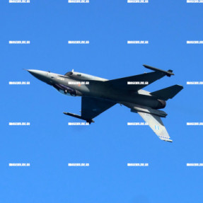 ΕΠΙΔΕΙΞΗ F16 ΣΤΟΝ ΚΑΡΑΒΟΛΑ
