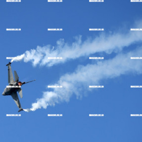 ΕΠΙΔΕΙΞΗ F16 ΣΤΟΝ ΚΑΡΑΒΟΛΑ