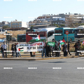 ΔΙΑΜΑΡΤΥΡΙΑ ΣΤΟ ΛΙΜΆΝΙ ΓΙΑ ΤΟ ΙΣΡΑΗΛΙΝΟ  ΚΡΟΥΑΖΙΕΡΟΠΛΟΙΟ