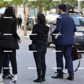 ΕΛΕΥΘΕΡΟΣ ΜΕ ΠΕΡΙΟΡΙΣΤΙΚΟΥΣ ΟΡΟΥΣ Ο ΠΑΤΕΡΑΣ ΦΡΙΑΓΚΙΑΔΑΚΗΣ