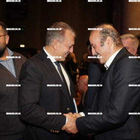 ΓΙΟΡΤΗ ΟΦΗ ΓΙΑ ΤΑ 100 ΧΡΟΝΙΑ