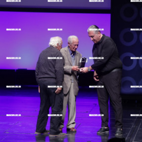 ΓΙΟΡΤΗ ΟΦΗ ΓΙΑ ΤΑ 100 ΧΡΟΝΙΑ