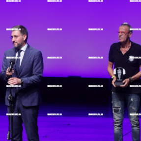 ΓΙΟΡΤΗ ΟΦΗ ΓΙΑ ΤΑ 100 ΧΡΟΝΙΑ