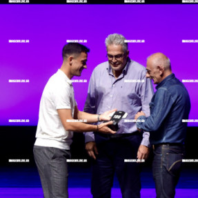 ΓΙΟΡΤΗ ΟΦΗ ΓΙΑ ΤΑ 100 ΧΡΟΝΙΑ