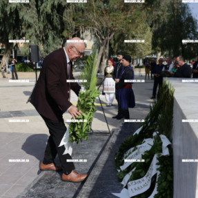 ΚΑΤΑΘΕΣΗ ΣΤΕΦΑΝΩΝ ΓΙΑ ΤΗΝ ΕΘΝΙΚΗ ΑΝΤΙΣΤΑΣΗ