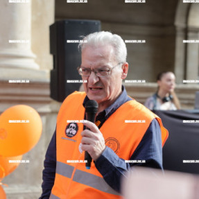 ΕΚΔΗΛΩΣΗ ΚΑΤΑ ΤΗΣ ΒΙΑΣ ΤΩΝ ΓΥΝΑΙΚΩΝ