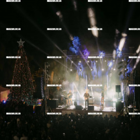 ΦΩΤΑΓΩΓΗΣΗ ΧΡΙΣΤΟΥΓΕΝΝΙΑΤΙΚΟΥ ΔΕΝΤΡΟΥ ΣΤΗΝ ΠΛΑΤΕΙΑ ΕΛΕΥΘΕΡΙΑΣ