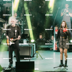 ΦΩΤΑΓΩΓΗΣΗ ΧΡΙΣΤΟΥΓΕΝΝΙΑΤΙΚΟΥ ΔΕΝΤΡΟΥ ΣΤΗΝ ΠΛΑΤΕΙΑ ΕΛΕΥΘΕΡΙΑΣ