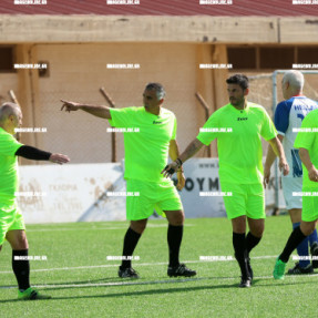 ΦΙΛΑΝΘΡΩΠΙΚΟ ΤΟΥΡΝΟΥΑ ΠΟΔΟΣΦΑΙΡΟΥ ΜΕ ΒΟΥΛΕΥΤΕΣ