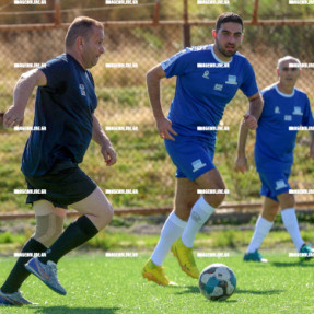 ΦΙΛΑΝΘΡΩΠΙΚΟ ΤΟΥΡΝΟΥΑ ΠΟΔΟΣΦΑΙΡΟΥ ΜΕ ΒΟΥΛΕΥΤΕΣ