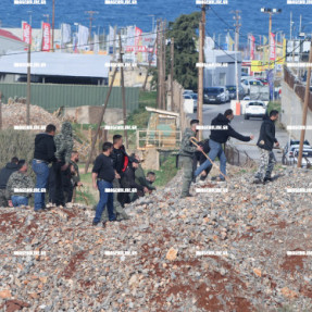 ΜΠΛΟΚΟ ΣΤΟ ΑΕΡΟΔΡΟΜΙΟ ΓΙΑ ΤΟΥΣ ΑΓΡΟΤΕΣ