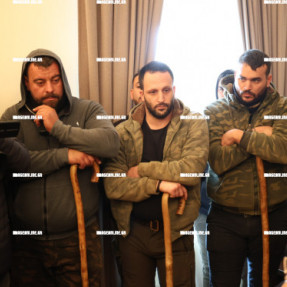 ΣΤΗΝ ΑΠΟΚΕΝΤΡΩΜΕΝΗ ΠΕΡΙΦΕΡΕΙΑ ΟΙ ΑΓΡΟΤΕΣ