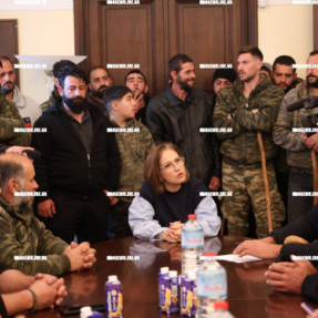 ΣΤΗΝ ΑΠΟΚΕΝΤΡΩΜΕΝΗ ΠΕΡΙΦΕΡΕΙΑ ΟΙ ΑΓΡΟΤΕΣ