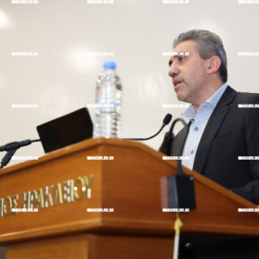 ΠΑΡΟΥΣΙΑΣΗ ΓΡΑΜΜΑΤΟΣΗΜΩΝ ΟΦΗ ΓΙΑ ΤΑ 100 ΧΡΟΝΙΑ ΤΗΣ ΟΜΑΔΑΣ