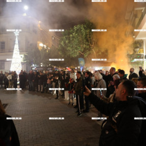 ΕΚΔΗΛΩΣΗ ΣΤΗΝ ΛΟΤΖΙΑ ΓΙΑ ΤΑ 100 ΧΡΟΝΙΑ ΟΦΗ