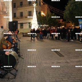 ΕΚΔΗΛΩΣΗ ΣΤΗΝ ΛΟΤΖΙΑ ΓΙΑ ΤΑ 100 ΧΡΟΝΙΑ ΟΦΗ