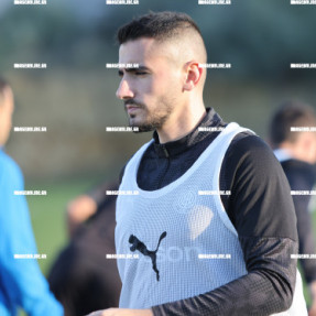 ΠΡΩΤΗ ΠΟΥΓΓΟΥΡΑ ΚΑΙ ΙΣΕΚΑ