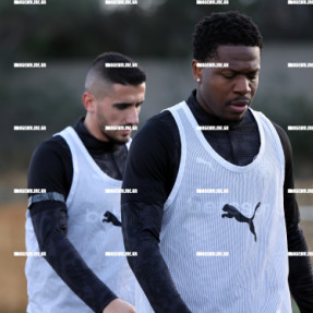 ΠΡΩΤΗ ΠΟΥΓΓΟΥΡΑ ΚΑΙ ΙΣΕΚΑ