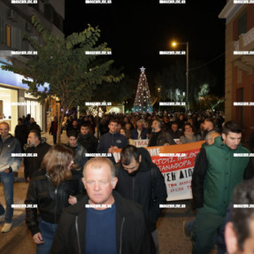 ΣΥΓΚΕΝΤΡΩΣΗ ΔΙΑΜΑΡΤΥΡΙΑ ΣΤΗΝ ΠΛΑΤΕΙΑ ΕΛΕΥΘΕΡΙΑΣ