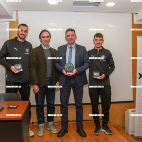 ΠΑΡΟΥΣΙΑΣΗ ΣΥΛΛΕΚΤΙΚΩΝ ΝΟΜΙΣΜΑΤΩΝ ΤΗΣ ΠΑΕ ΟΦΗ ΓΙΑ ΤΑ 100 ΧΡΟΝΙΑ