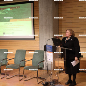 ΕΣΠΕΡΙΔΑ ΓΙΑ ΤΗΝ ΑΓΟΡΑ ΕΡΓΑΣΙΑΣ ΣΤΗΝ ΚΡΗΤΗ