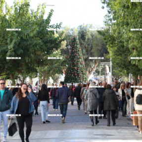 ΑΝΟΙΚΤΑ ΤΑ ΚΑΤΑΣΤΗΜΑΤΑ ΤΗΝ ΚΥΡΙΑΚΗ