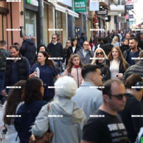 ΑΝΟΙΚΤΑ ΤΑ ΚΑΤΑΣΤΗΜΑΤΑ ΤΗΝ ΚΥΡΙΑΚΗ