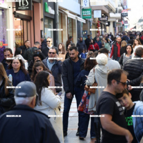 ΑΝΟΙΚΤΑ ΤΑ ΚΑΤΑΣΤΗΜΑΤΑ ΤΗΝ ΚΥΡΙΑΚΗ