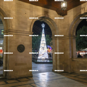 ΝΥΚΤΕΡΙΝΟ ΧΡΙΣΤΟΥΓΕΝΝΙΑΤΙΚΟ ΗΡΑΚΛΕΙΟ