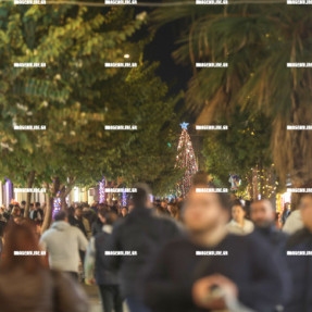 ΝΥΚΤΕΡΙΝΟ ΧΡΙΣΤΟΥΓΕΝΝΙΑΤΙΚΟ ΗΡΑΚΛΕΙΟ